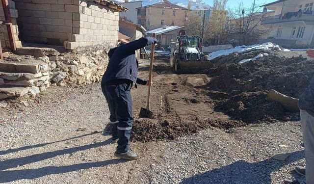 Hakkari’de Stabilize Çalışmaları Eş Zamanlı Yürütülüyor