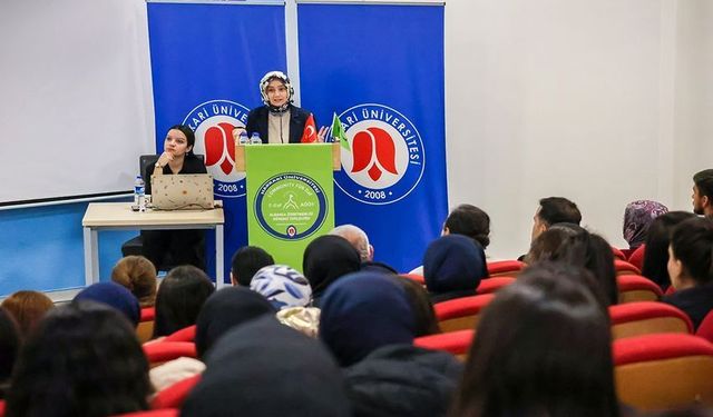 Hakkâri Üniversitesi’nde “Türkiye Yüzyılı Maarif Modeli” Atölye Çalışması Düzenlendi