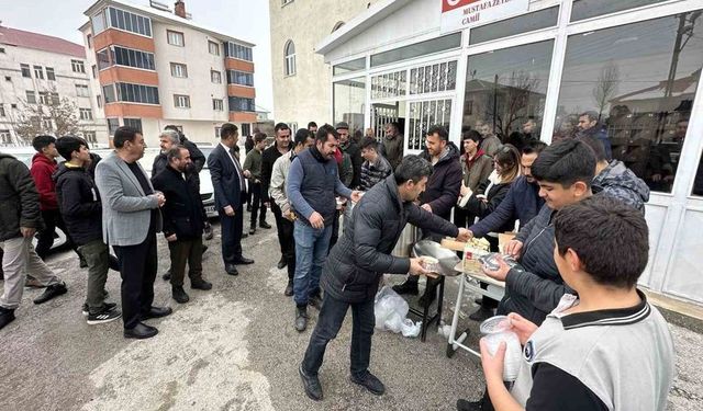 Hakkari'de Yerli Malı Haftası’nda Cemaate Keledoş İkramı