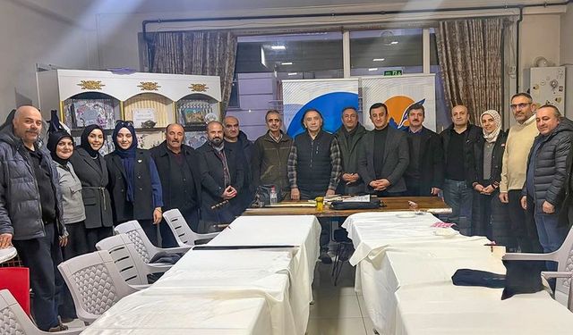 Hakkari Üniversitesi Rektörü, Van'da Akademik ve Sanatsal Değerleri Tartıştı