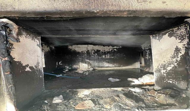 Hakkari'de Korkutan Yangın: Bir Ev Kullanılamaz Hale Geldi