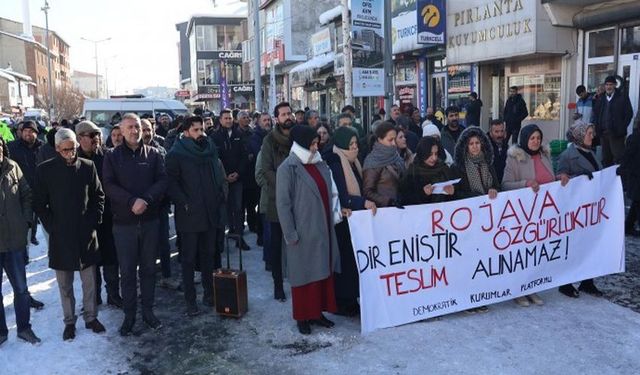 Suriye Geçiş Hükümeti’nin Halep Saldırıları Protestoları Devam Ediyor