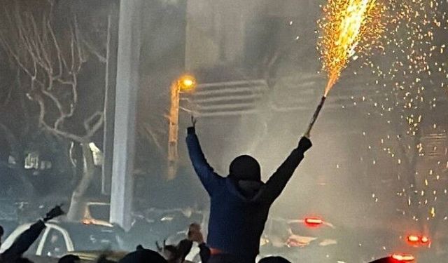 İran genelinde protestolar sürüyor: 544 kişi öldürüldü, 10 bini aşkın kişi tutuklandı