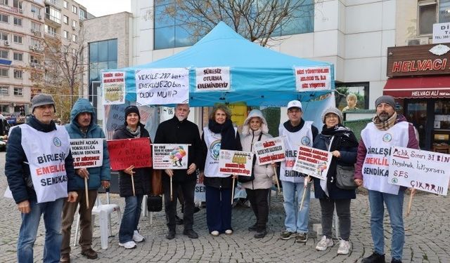 Emeklilerden Düşük Zamma Tepki: “Emekli Aç mı Oturacak?”