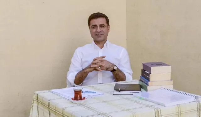Demirtaş davasında bekleme kararı: Duruşma İstinaf Kararından Sonraya Ertelendi