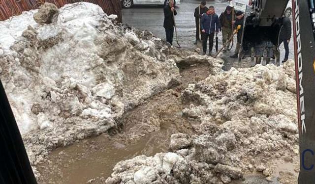 Hakkari'de sel baskınlarına müdahale edildi