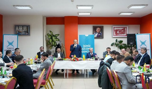 Hakkari’de TÜGVA’dan “Büyük Aile İftarı”na Yoğun İlgi