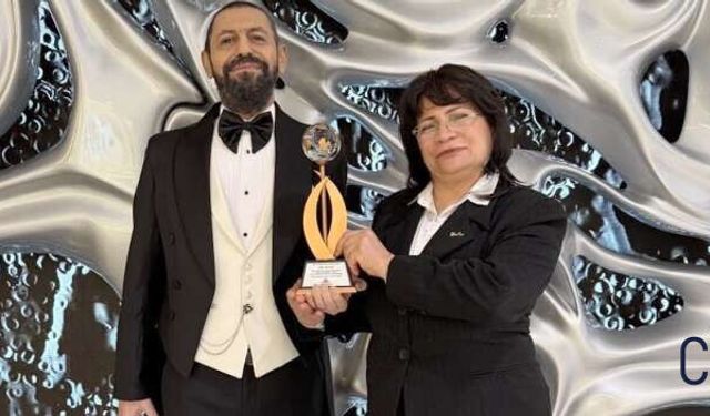 Akif Manaf’a “Yılın Barış İnsanı” Ödülü