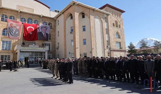 Hakkari’de Çanakkale Zaferi’nin 111. Yılı Anıldı