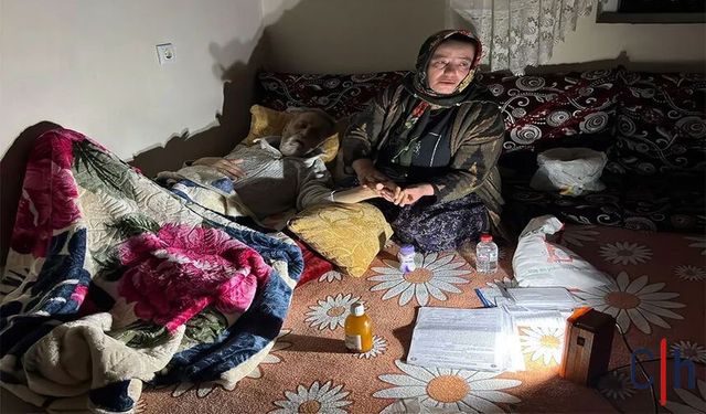 Elektrik Yok, Su Yok: Hakkari'de Kanser Hastası Eşine Bakan Kadının Feryadı