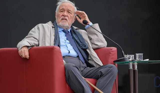 Ünlü Tarihçi Prof. Dr. İlber Ortaylı Hayatını Kaybetti