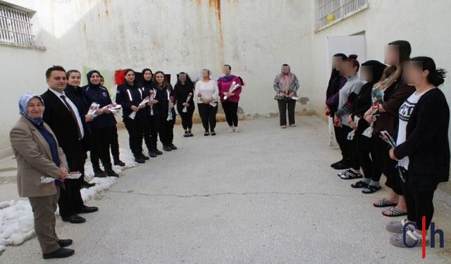 Hakkâri Kapalı Ceza İnfaz Kurumu’nda 8 Mart Dünya Kadınlar Günü Kutlandı