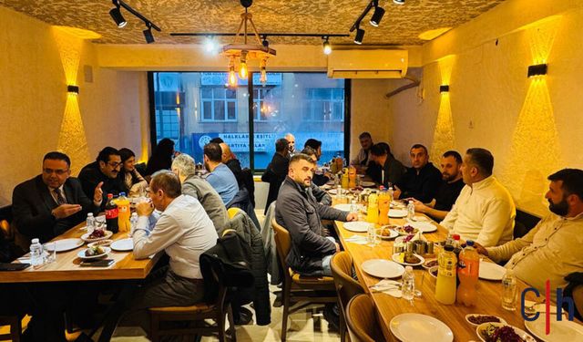 Hakkari Özkan Beton’dan Basın Mensuplarına İftar Buluşması