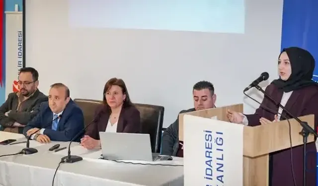 Hakkari Üniversitesi’nde: Dijital Vergi Dönemi ve Kariyer Fırsatları Anlatıldı