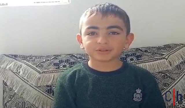 Hakkari'de Eğitim Hayali Kimliğe Takılan 8 Yaşındaki Muhammed’in Dramı