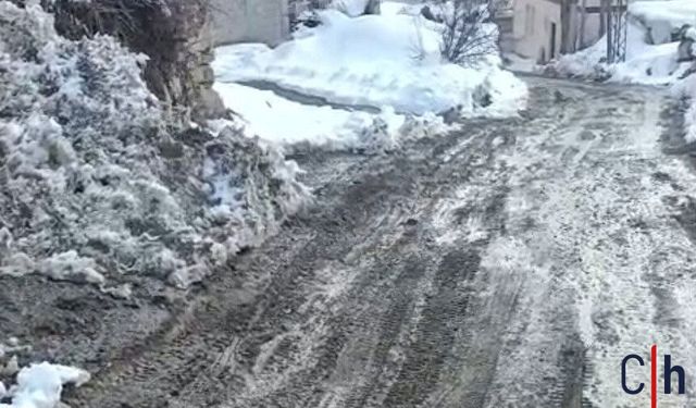 Hakkâri Yeni Mahalle’de Yol Sorunu 1989’dan Beri Çözülemedi