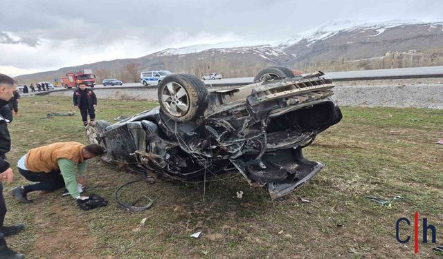 Feci kaza: Otomobil takla attı, 1 ölü, 2 yaralı
