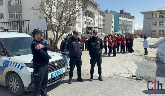 Silahlı Saldırılar Sonrası Hakkâri’de Okullara Sıkı Koruma