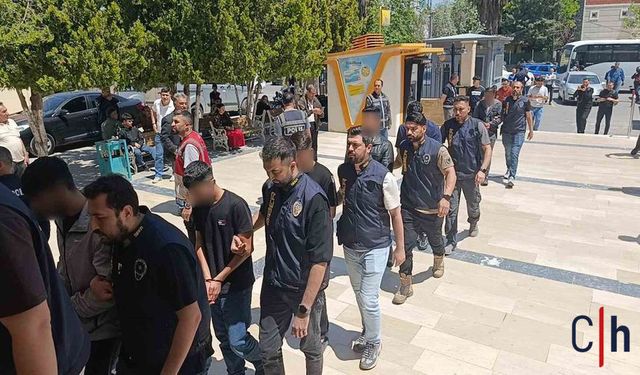 200 Milyonluk Sahte İlan Vurgunu! 11 İlde Dev Operasyon