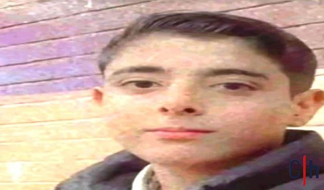 Yolun Karşısına Geçmek İsteyen Çocuğa Otomobil Çarptı! Küçük Sekvan Kurtarılamadı