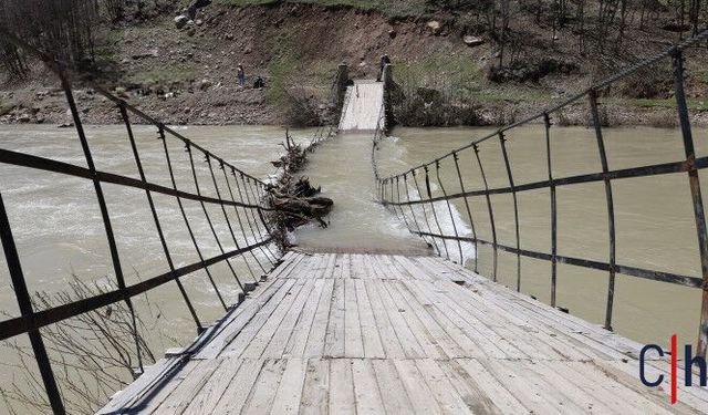 Ovacık’ta "Köprü" İsyanı: Şorşwenk Köyü 7 Gündür Dünyadan Kopuk!