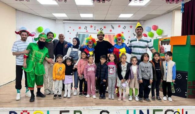 Hakkarili Gençlerden Anlamlı Proje: “Hakkari’de Sahne Var”