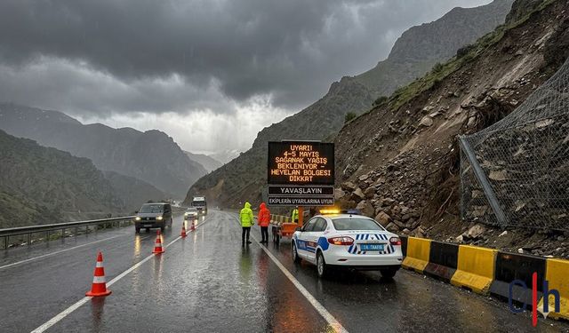 Van-Hakkâri Karayolu Heyelan Bölgesi İçin Uyarı: Sağanak Yağış Bekleniyor