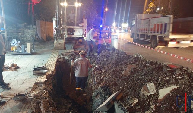 Hakkari’de Su Arızalarına Gece Mesaisi