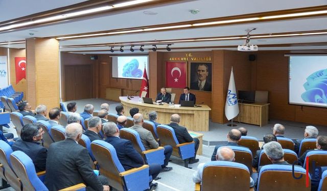 Vali İbrahim Taşyapan Hakkari Merkez Köy Muhtarlarıyla Buluştu