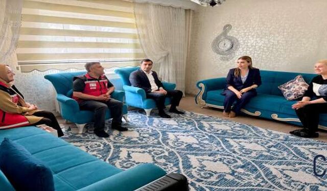 Müdüre Sevgül Bilgiç’ten Koruyucu Aileye Anlamlı Ziyaret