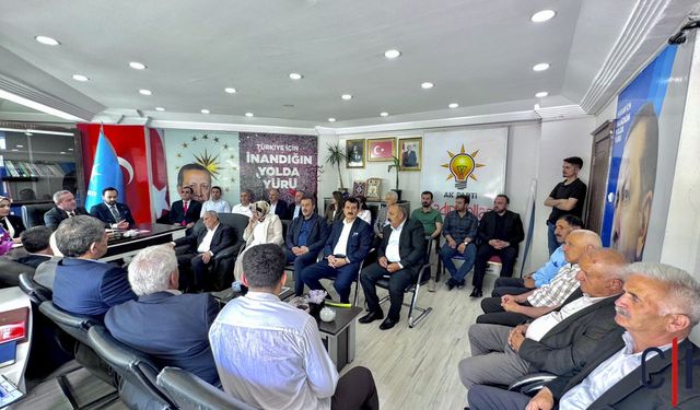 AK Parti Hakkari Teşkilatı Haftalık Çalışmaları Masaya Yatırdı