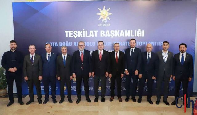 AK Parti Hakkari İl Başkanı Zeydin Kaya Van'daki Strateji Toplantısına Katıldı