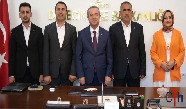 AK Parti Hakkâri İl Başkanı Zeydin Kaya Derecik İlçe Danışma Meclisi Toplantısı'na Katıldı