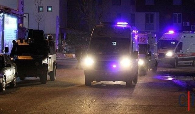 Hakkâri'de 112 Sağlık Ekibine Saldırı