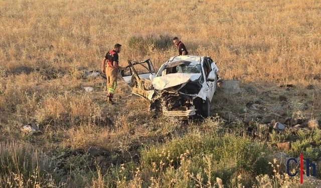 Trafik Kazası: 1 Kişi Hayatını Kaybetti, 2 Yaralı