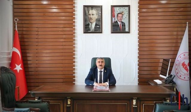 Derecik Kaymakamı İbrahim Yazıcı Görevine Başladı