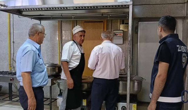 Hakkari’de Zabıta Ekiplerinden Kurum Mutfaklarına Hijyen Denetimi