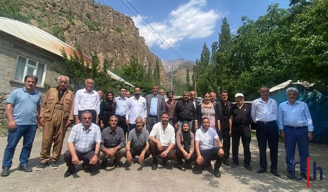 DEM Parti Hakkâri Teşkilatından Tahliye Olan Aldemir'e Ziyaret