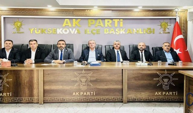 AK Parti Hakkâri Teşkilatı Malazgirt Zaferi İçin Hazırlıklarını Görüştü