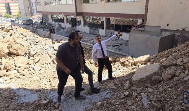 Hakkâri’de 9 Hekimlik Aile Sağlığı Merkezi Projesinde Çalışmalar Sürüyor