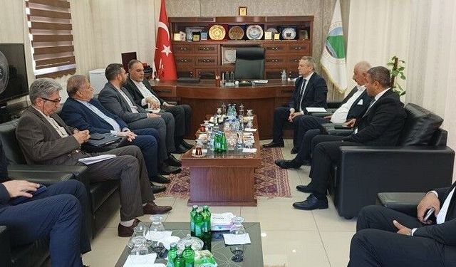 İran Büyükelçisi Habibollahzadeh’ten Hakkâri’de Ekonomi ve Ticaret Temasları
