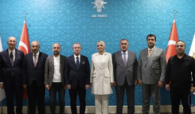 AK Parti Hakkari heyetinden Betül Sayan Kaya’ya ziyaret