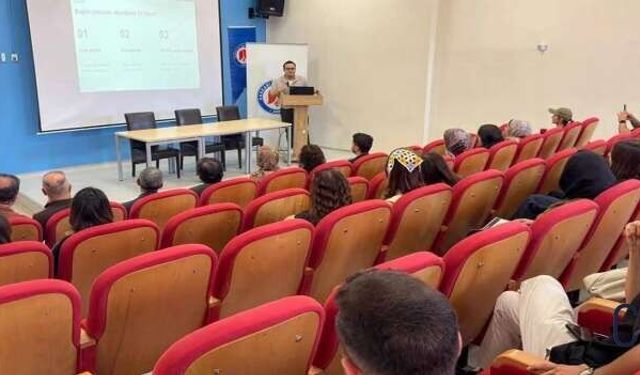 Hakkari Üniversitesi’nde İntiharı Önleme Eğitimi