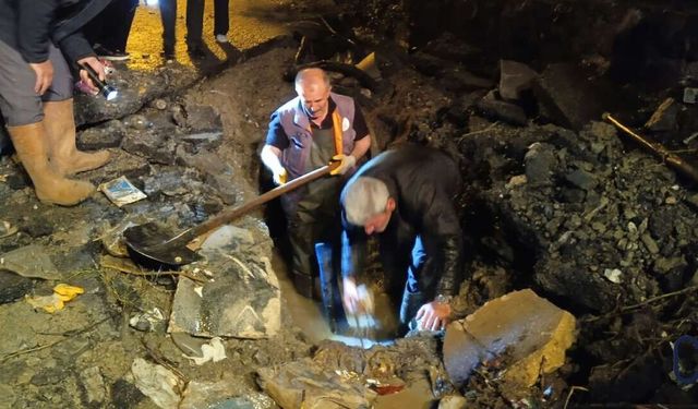 Hakkari’de Gece Yarısı Logar Mesaisi