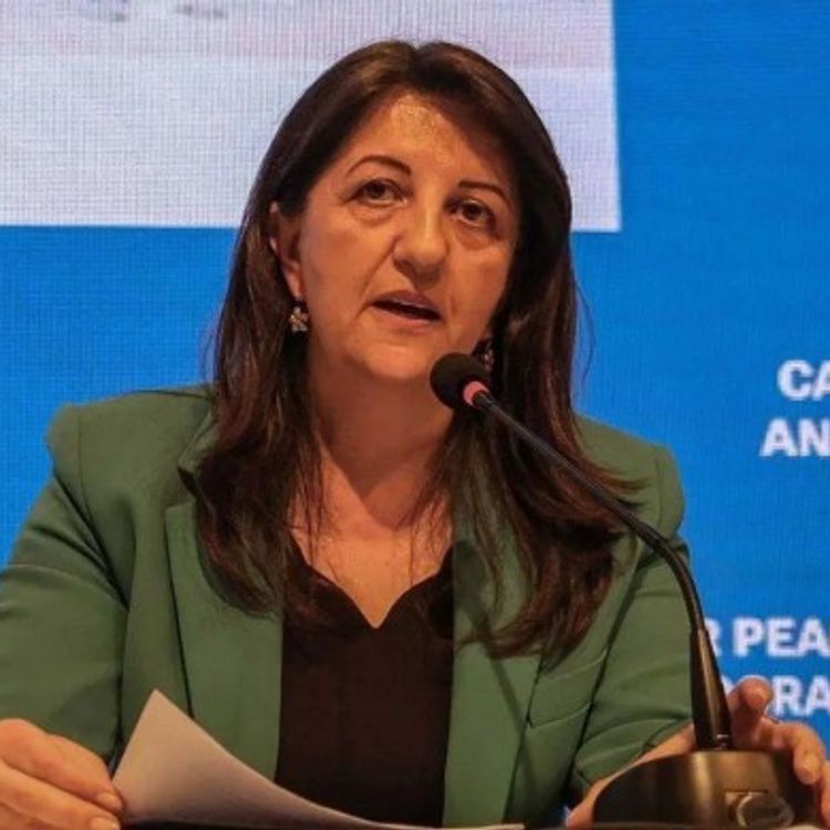 Erdoğan'dan Pervin Buldan'a tebrik telefonu