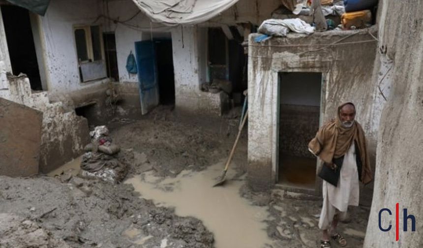 Afganistan ve Endonezya’da Yaşanan Sel Felaketi.. 327 ölü