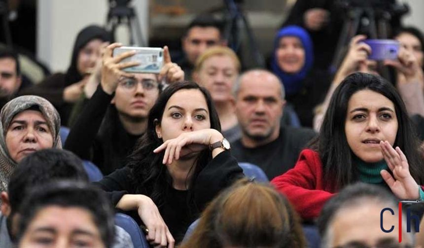 "Öğretmen Adaylarını Bekleyen Yeni Sınav: Akademi Giriş Sınavı"