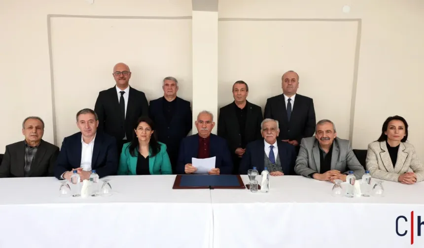 Devlet ile İmralı Heyeti Arasında Güven Krizi Mi Var?