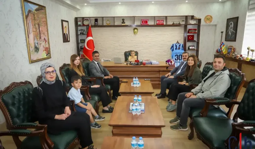 Minik Kaymakam Göreve Başladı! 23 Nisan’da Renkli Anlar