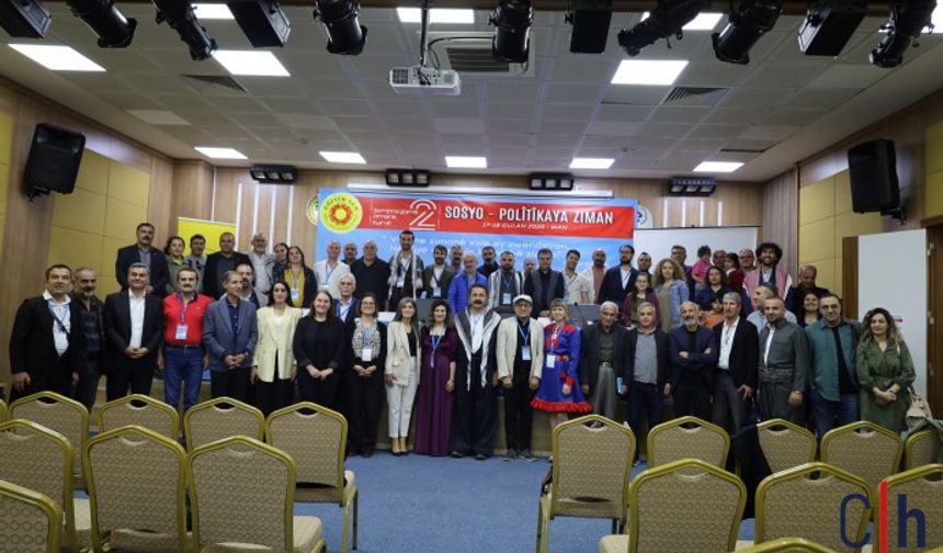 Kürt yazarlar: Çözüm için Kürtçe resmi dil statüsüne kavuşturulmalı